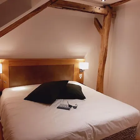 Holiday home La Maison De Solange “ Charme, Piscine Et Spa “ *
