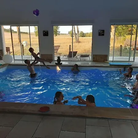 La Maison De Solange “ Charme, Piscine Et Spa “ 別荘